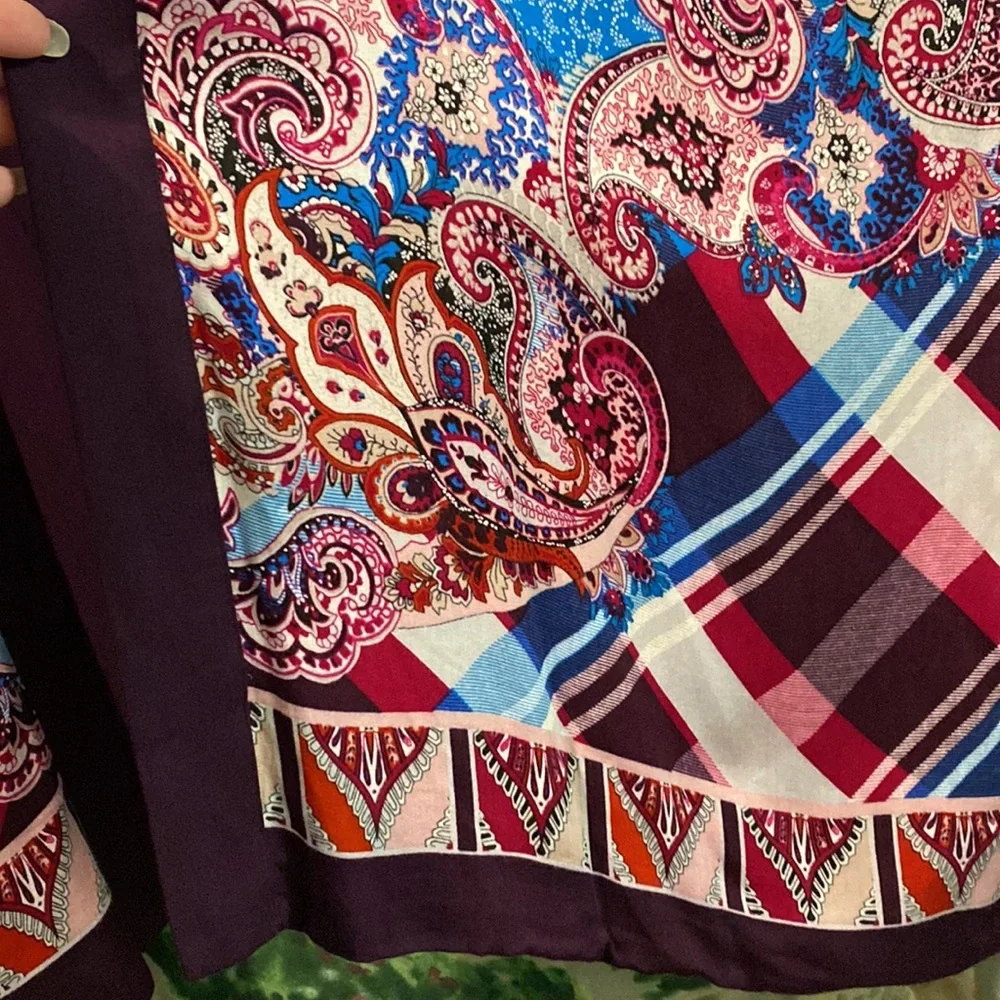 Chico’s patchwork multi print sleeveless cape - Picture 4 of 9